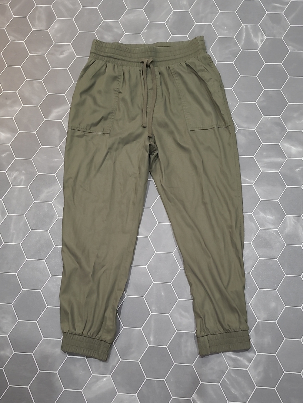 a new day Olive Green Women's Cropped Jogger Pants